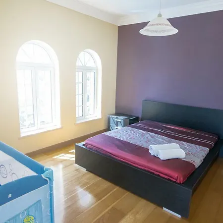 Ferienhaus Moradia Correia *